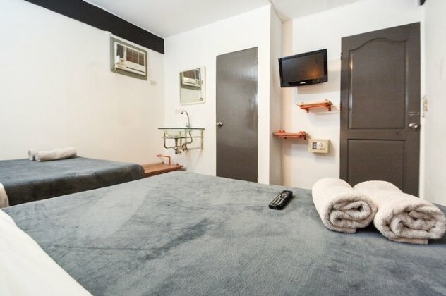Island Nook Hotel - Photo2