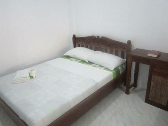 La Fiesta Beachfront Resort - Photo2