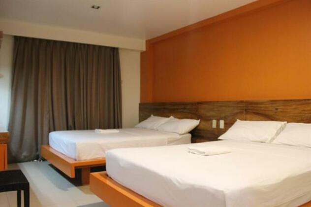 LSM Square Residences - Photo5
