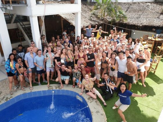 Mad Monkey Hostel Boracay - Photo2