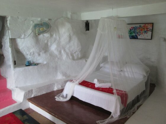 Monkey House - Photo4