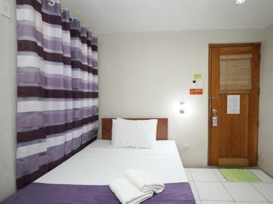 MR Holidays Hotel - Photo3