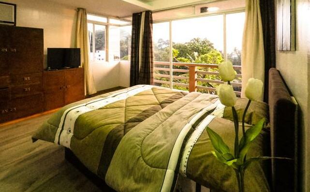 Ocean View Studio w/ Balcony - Station 3 - Photo2