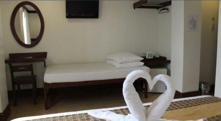 Spirals Hotel Boracay - Photo4