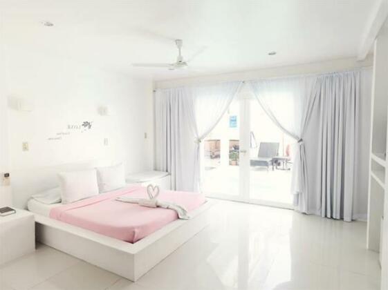 Taj Resort and Spa - Photo5