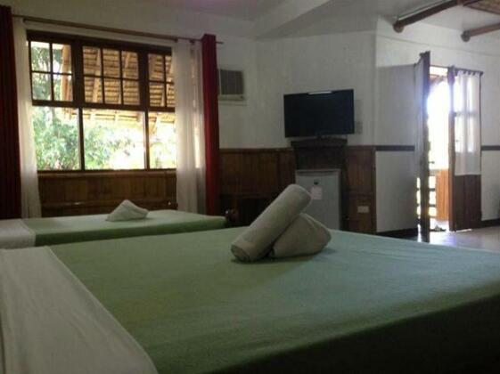 Tree House Beach Resort and Bar Boracay - Photo3