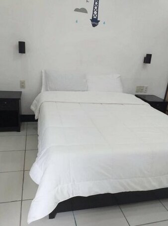 Montalba's Rest House - Photo3