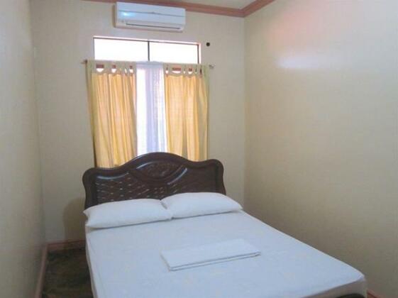 Roselas Apartelle - Photo4