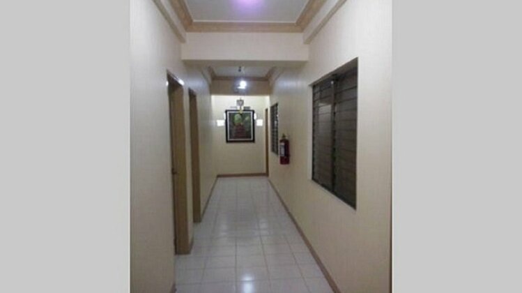 Homestay - Rooms 4 rent NEAR AIRPORT & MALLS - Photo4