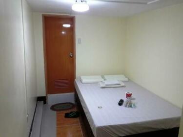 Couple Room No 803 in Quiapo Manila PH