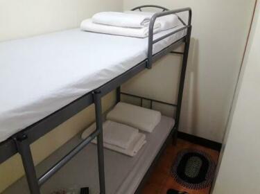 Double Deck Bed Room No 802 in Quiapo