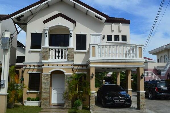 Beachfront Vacation House Cebu - Photo3