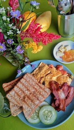 Island Girl Bed and Breakfast - Photo3