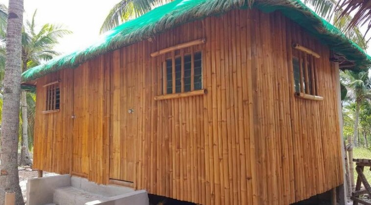 Nirvana Bamboo houses - Photo3