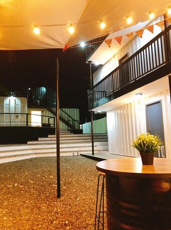 Pig Dive Hostel Moalboal - Photo2