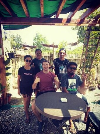 Titanic's Nipa Hut - Photo2