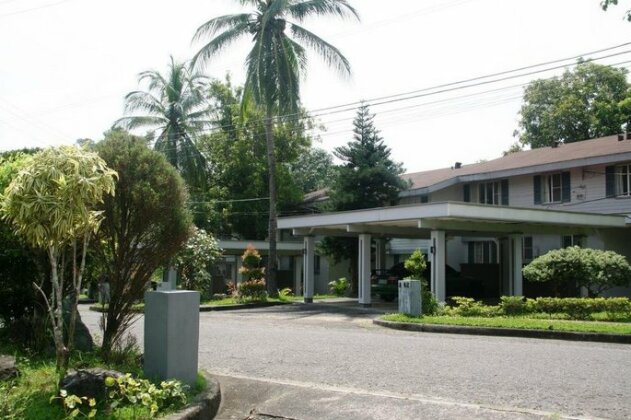 Vacation Villas at Subic Homes
