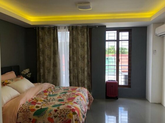 3br/ 3bath Fully Furnished Town House - Bicol - Photo2