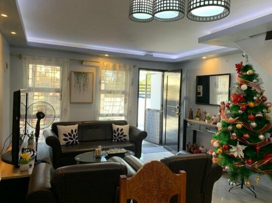 Wilrene Entire Fully Furnished Townhouse inNaga City - Photo2