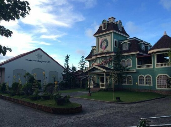 Sampaguita Gardens Resort