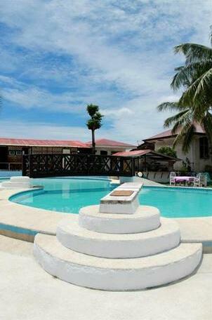 Lagunde Beach Resort