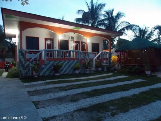 Maxvir Beach Resort - Photo2