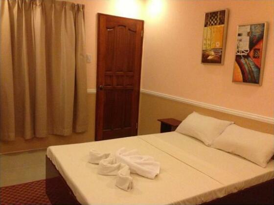 New Village Lodge - Photo5