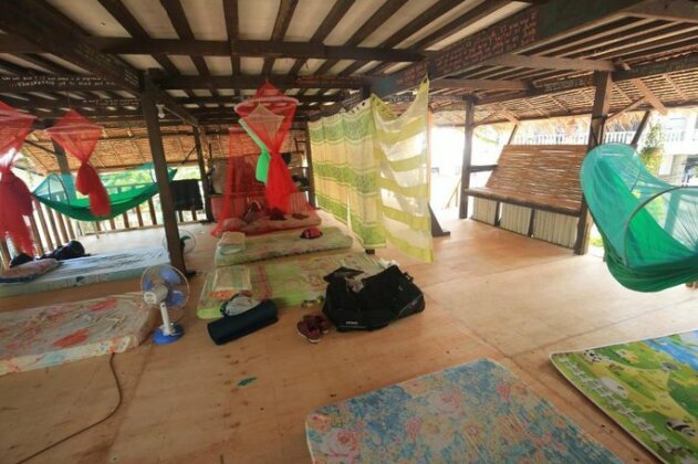 Alona Hammocks - Photo2