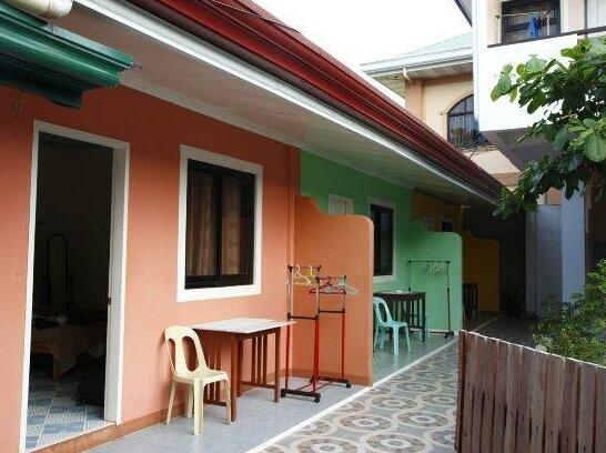 Alona KatChaJo Inn - Photo4