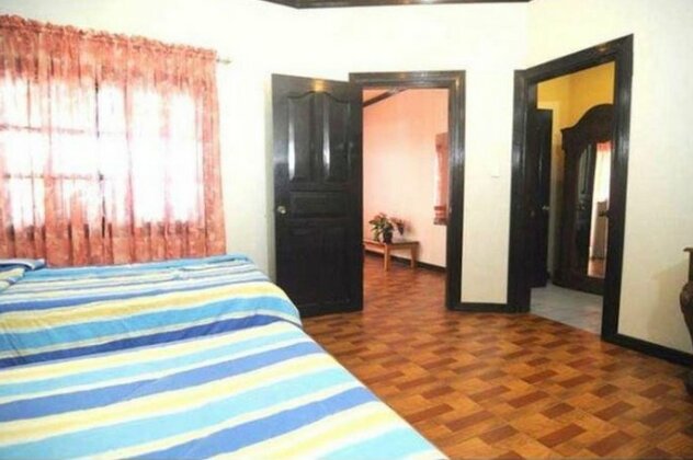 Alona Tropical Beach Resort - Photo3