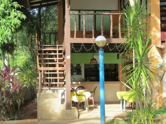 Alonaland Resort - Photo2