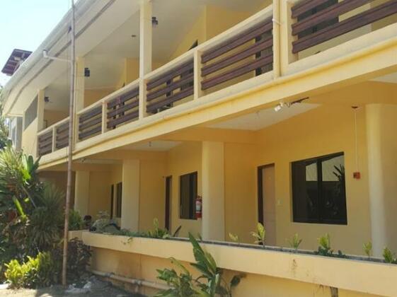 Aquatica Beach Resort - Photo2