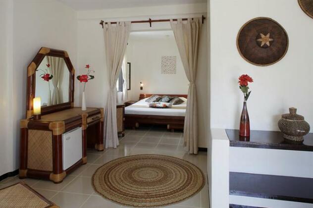 ChARTs Resort - Photo2