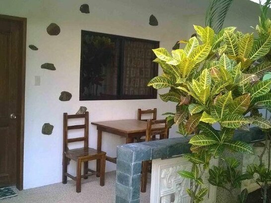 TipTop Hotel Resto and Delishop - Photo2