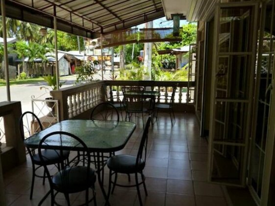 VAA Bistro Bed and Breakfast - Photo5