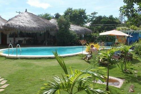 Vanilla Sky Dive Resort - Photo2