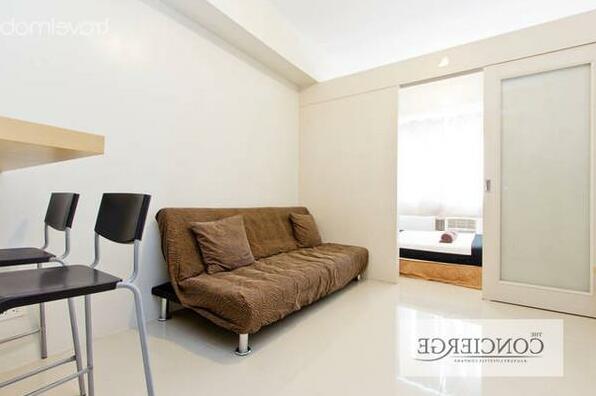 1-Bedroom Apartment 1 - Photo4