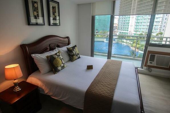 1 Bedroom Unit + Wifi @ Azure Pos 0510 - Photo3