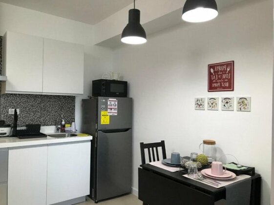 1br Staycation In Simplicity & Style - Photo3