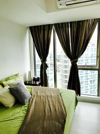 Azure Urban Resort and Residences - Photo3