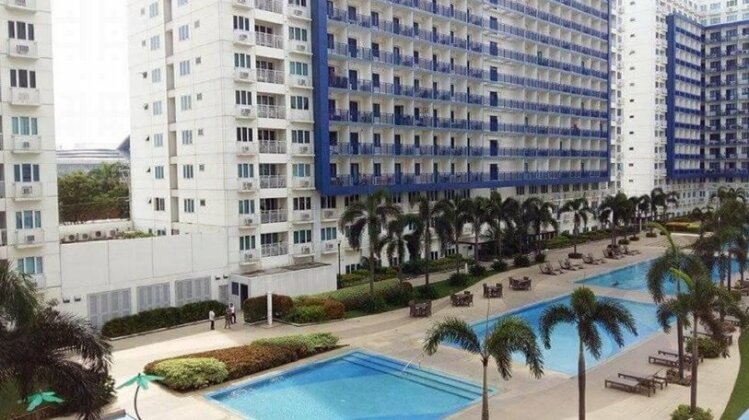 Fully-Furnished Sea Residences Condo