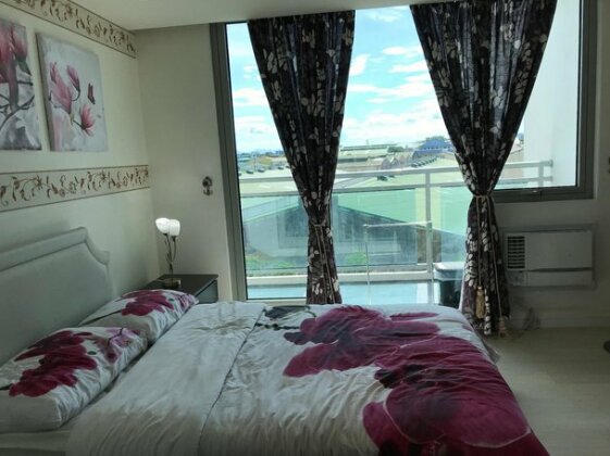 Ronalyn's at Azure Urban Residences - Photo5