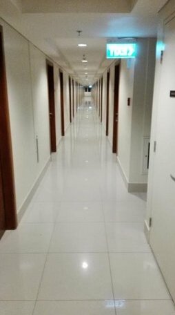 616 - 614 Shell Residences - Photo4