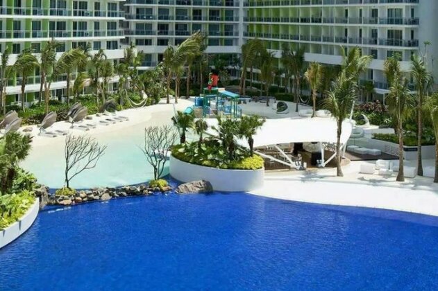 Azure Urban Resort Maui Unit - Photo2