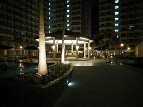 Classy Condo Unit at Shell Residences - Photo3