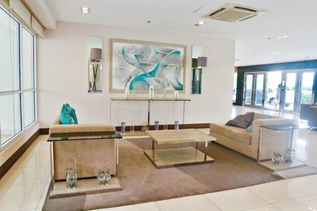 CondoDeal at Sea Residences - Photo3