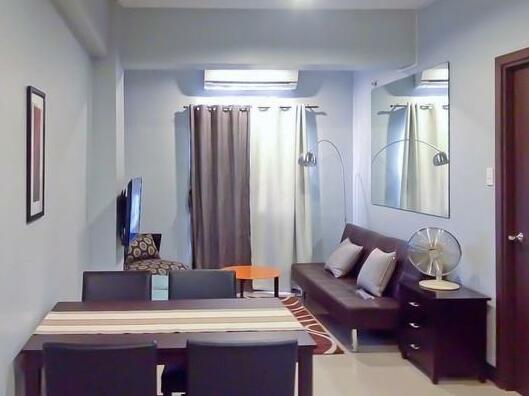 Nostalgic 1-Bedroom Apt Across NAIA T3 - Photo2