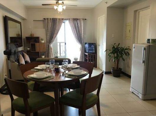 Spacious 2BR Fully Furnished Condo Unit - Photo2