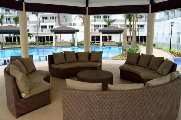 Welcome to Enzo's Place @ Shell Residences - Photo5