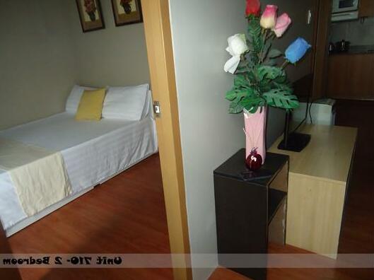 2br Fully Furnished Unit For Rent